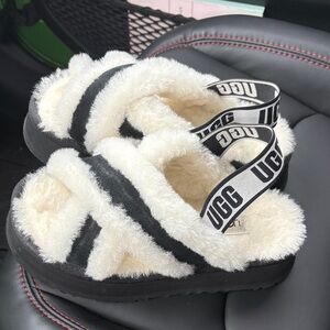 UGG Black and Cream Fluffy platform Sandals